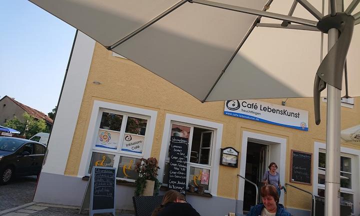 Cafe Lebenskunst